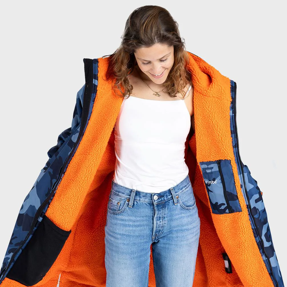 dryrobe Advance Long Sleeve Changing Robe - Blue Camo / Orange Extra Image 2